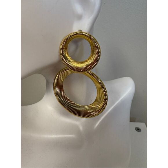 Double Gold Ring Statememt Earrings - Picture 2 of 2